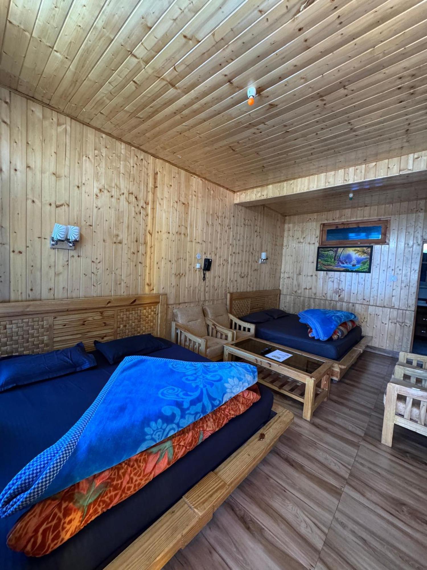Hotel 19 Tosh Buitenkant foto