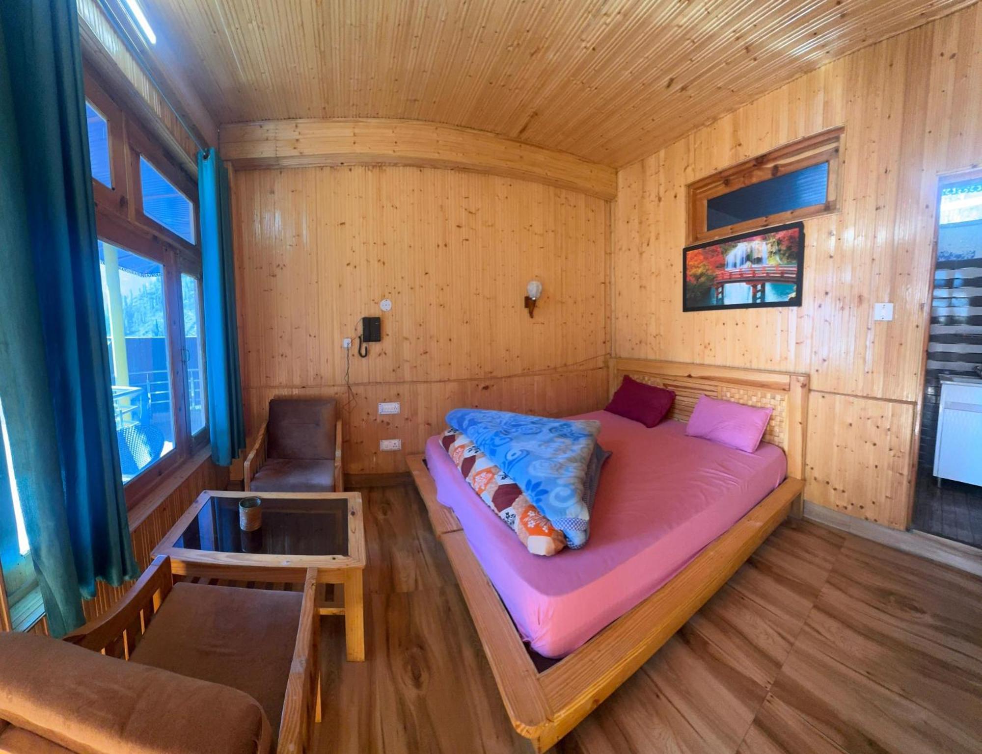 Hotel 19 Tosh Buitenkant foto